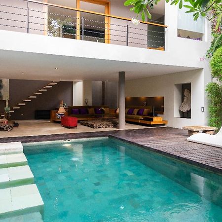 Villa Athena Seminyak Buitenkant foto